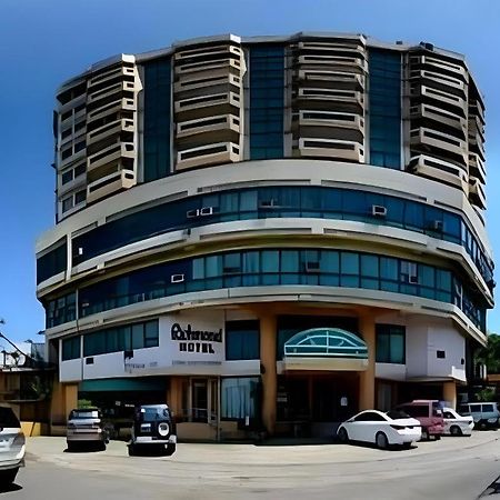 Richmond Plaza Hotel Tabok Exterior foto