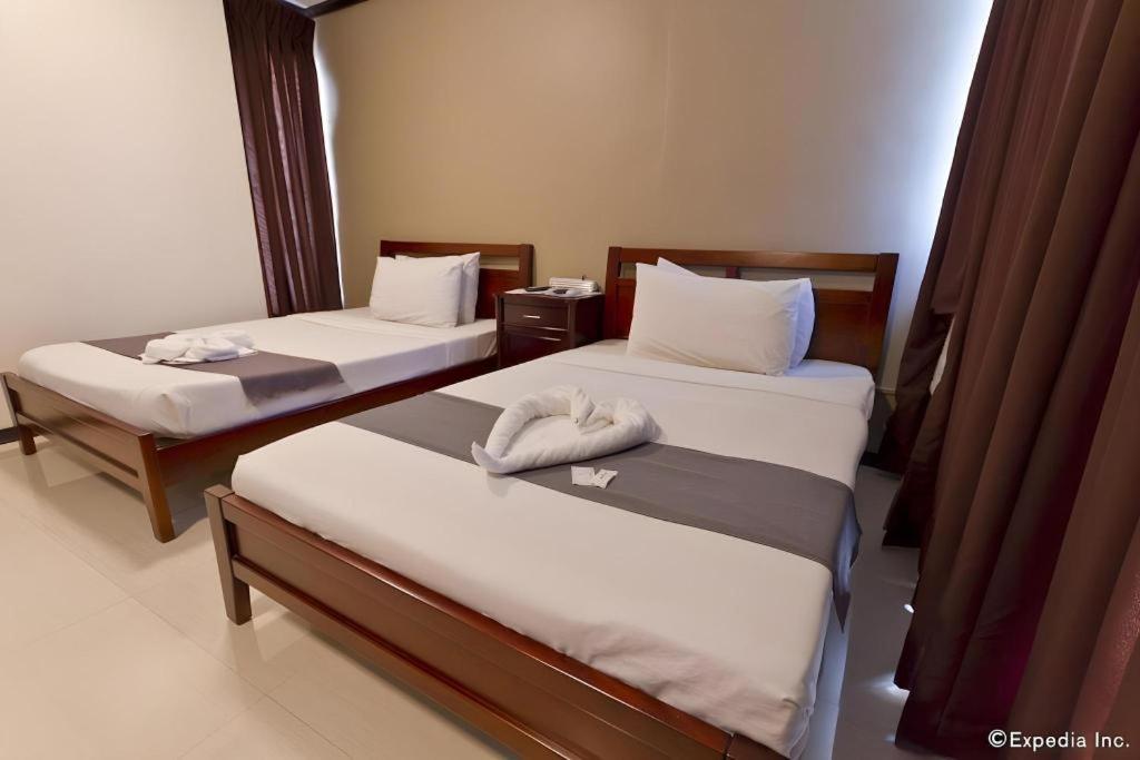 Richmond Plaza Hotel Tabok Exterior foto