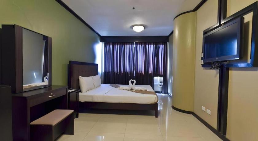 Richmond Plaza Hotel Tabok Exterior foto