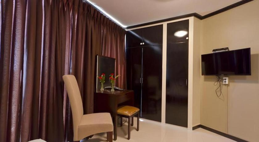 Richmond Plaza Hotel Tabok Exterior foto